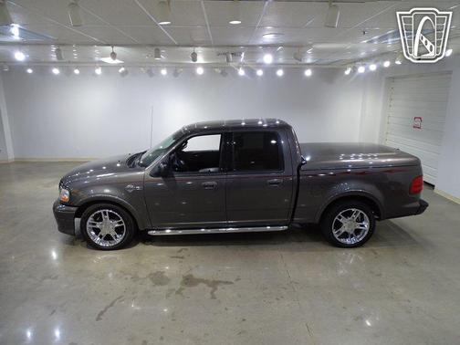 2002 Ford F-150 Harley-Davidson Crew Cab