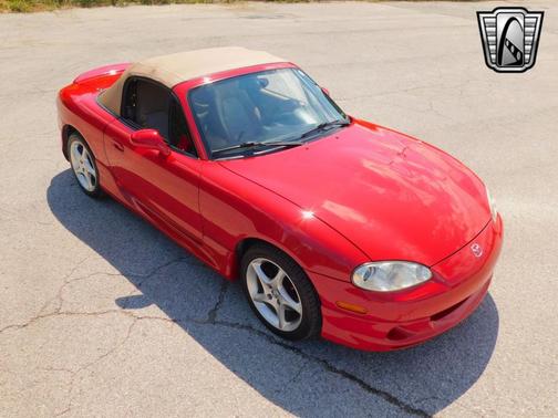 2002 Mazda MX-5 Miata LS