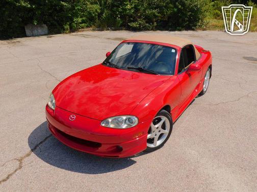 2002 Mazda MX-5 Miata LS
