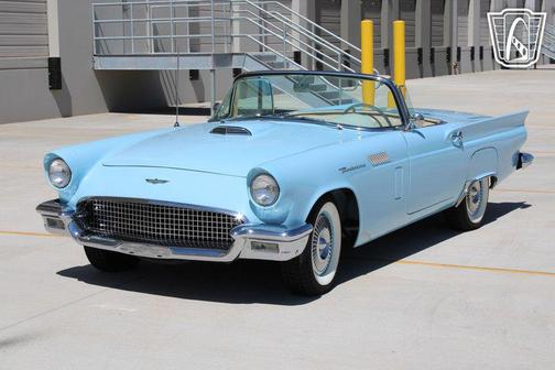 1957 Ford Thunderbird Base
