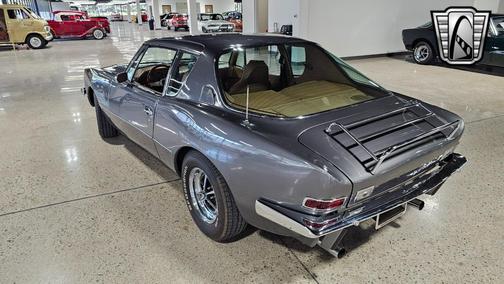 1977 Avanti Motors Avanti II Base