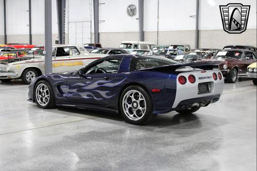 2000 Chevrolet Corvette Base