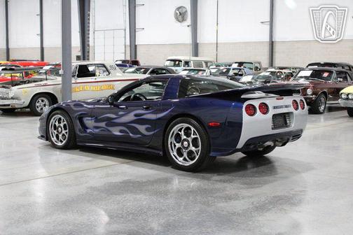 2000 Chevrolet Corvette Base