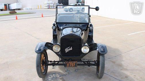 Black 1924 Ford Model T