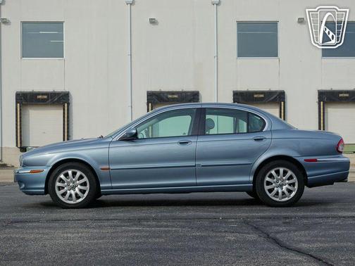 Pacific Metallic 2002 Jaguar X-Type 2.5L