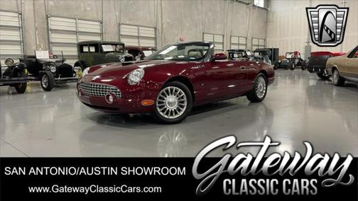 2004 Ford Thunderbird Base