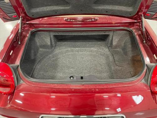 2004 Ford Thunderbird Base