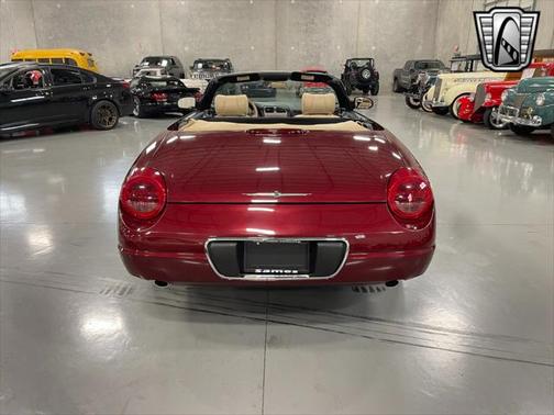 2004 Ford Thunderbird Base