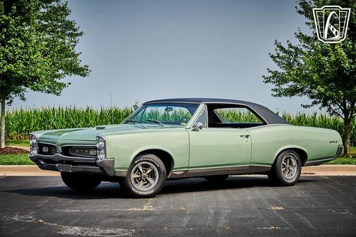 1967 Pontiac GTO 