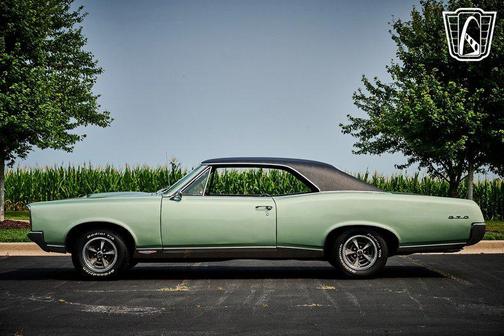 1967 Pontiac GTO 