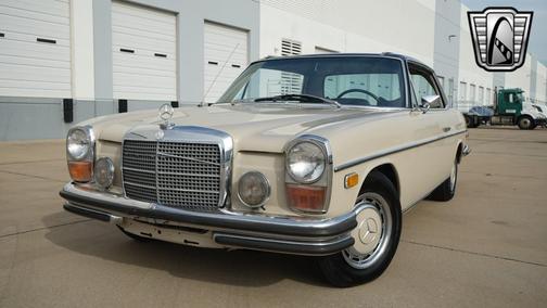 1971 Mercedes-Benz 250C Base