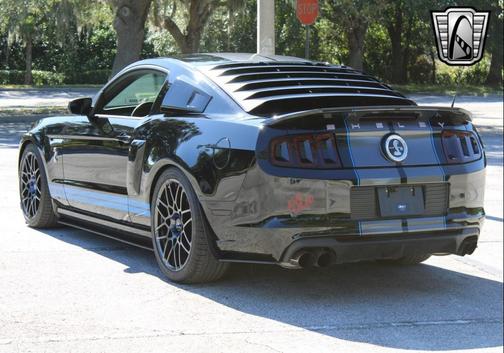2013 Ford Shelby GT500 Base