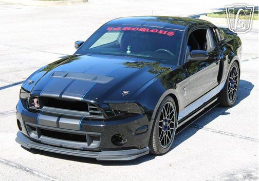2013 Ford Shelby GT500 Base