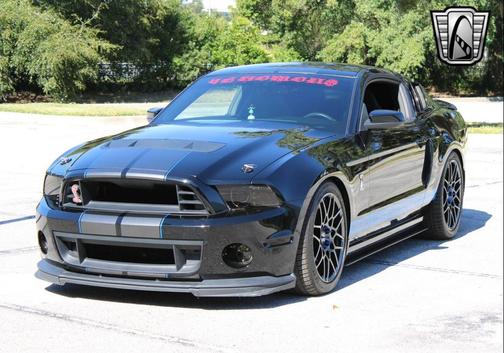 2013 Ford Shelby GT500 Base