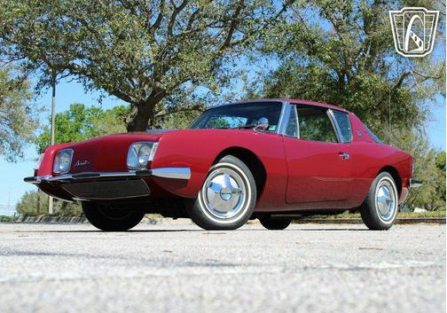 1964 Studebaker Avanti 