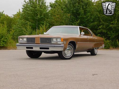 1976 Oldsmobile 98 Base