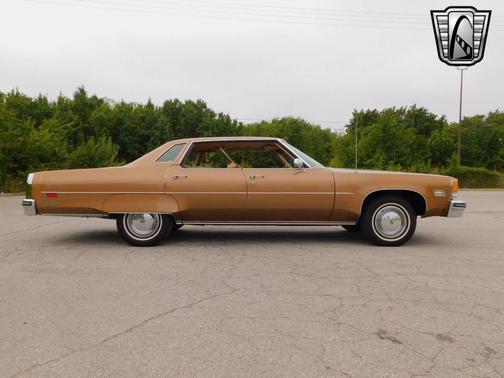 1976 Oldsmobile 98 Base
