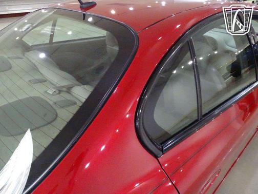 2005 Pontiac Bonneville SLE