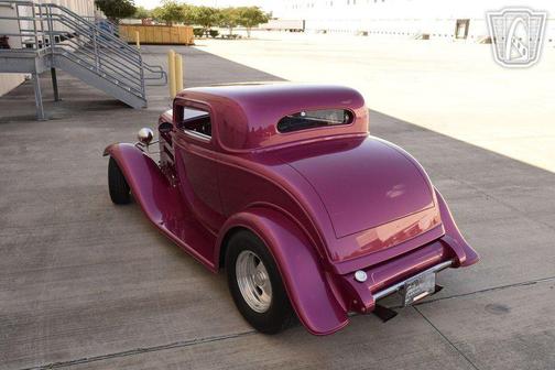 1932 Ford Roadster 