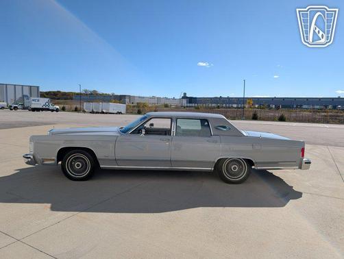 1979 Lincoln Continental 