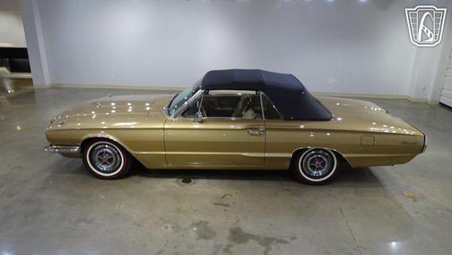GOLD 1966 Ford Thunderbird Base