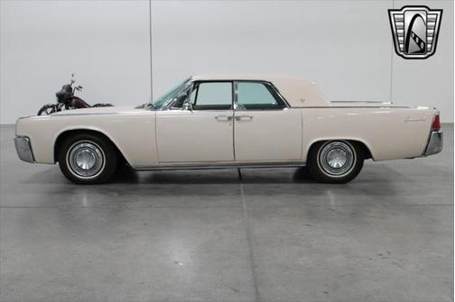 1963 Lincoln Continental