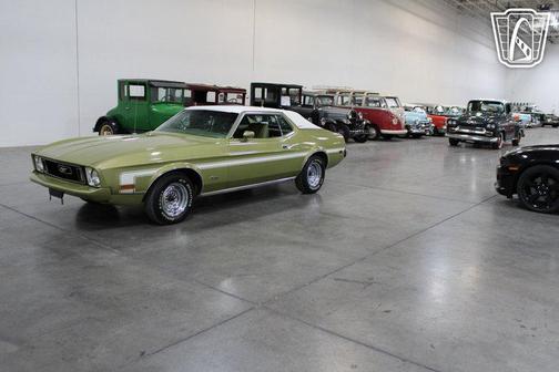 1973 Ford Mustang Base