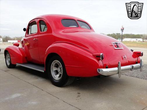 1938 Pontiac Deluxe Coupe