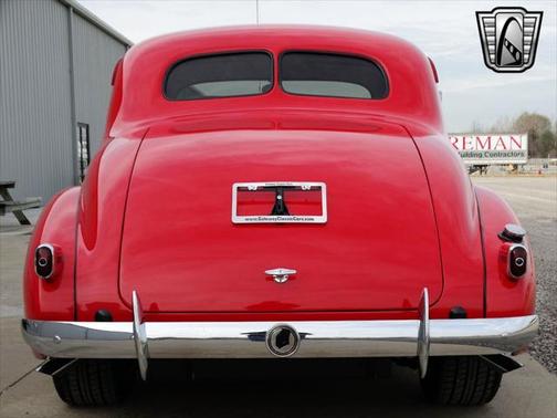 1938 Pontiac Deluxe Coupe