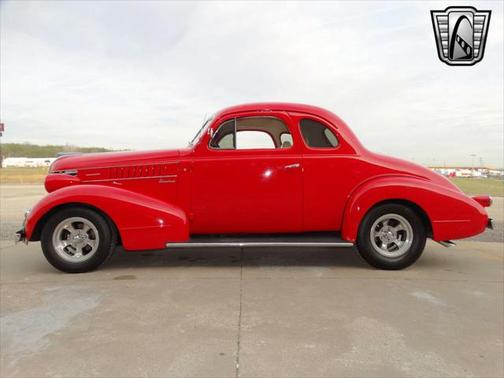 1938 Pontiac Deluxe Coupe