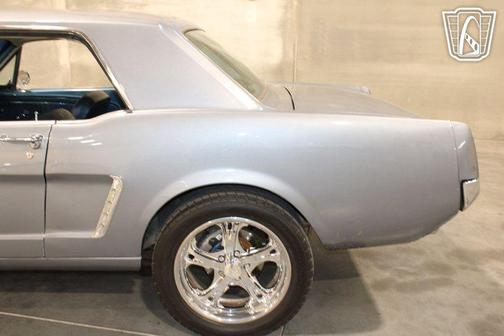 1965 Ford Mustang Base