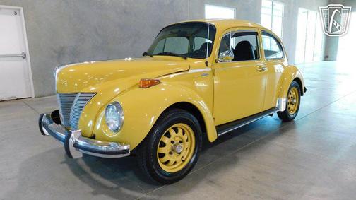 yellow 1973 Volkswagen Super Beetle Base