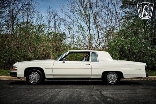 1984 Cadillac DeVille Base