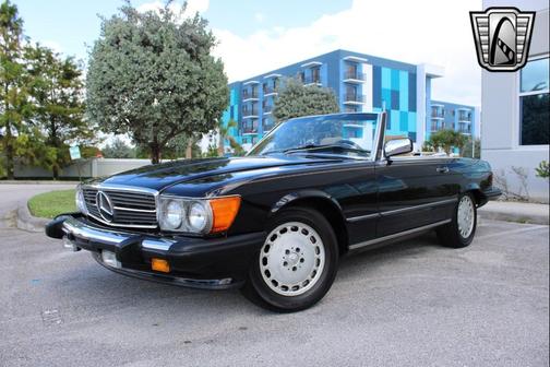1986 Mercedes-Benz 560 SL