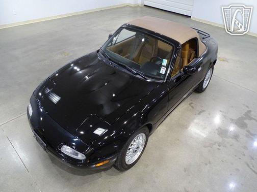 1992 Mazda MX-5 Miata 