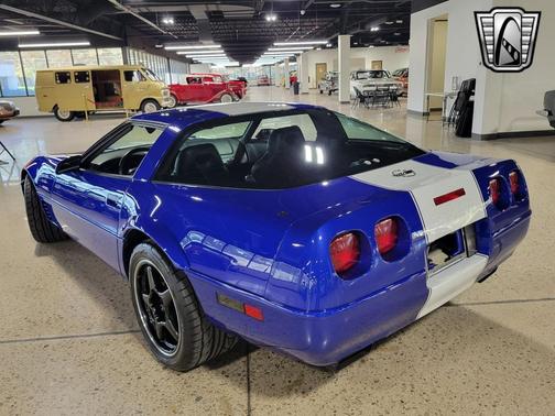 1996 Chevrolet Corvette Base