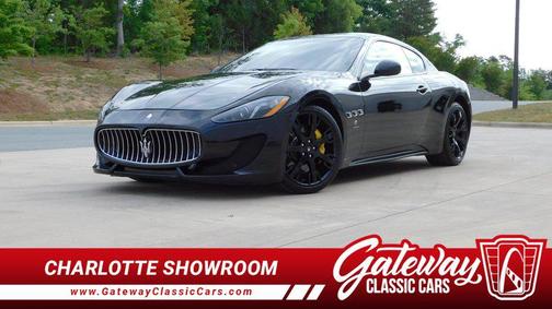 BLACK 2014 Maserati GranTurismo Base