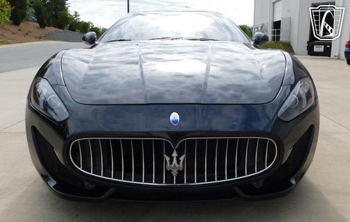 BLACK 2014 Maserati GranTurismo Base