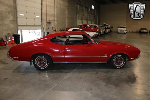 1972 Oldsmobile Cutlass 
