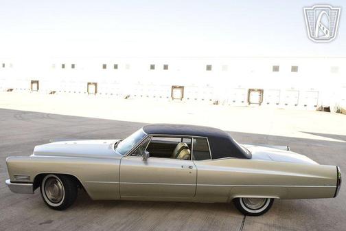 1968 Cadillac DeVille Base