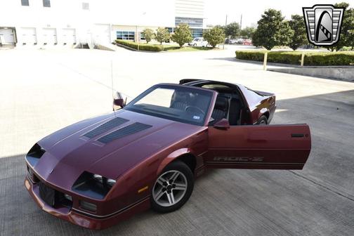 1987 Chevrolet Camaro Base