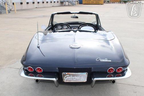 1963 Chevrolet Corvette Base