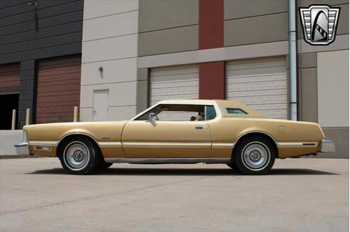 1976 Ford Thunderbird Base