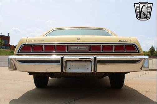1976 Ford Thunderbird Base