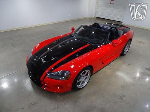 2003 Dodge Viper SRT10