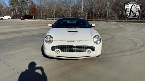 2002 Ford Thunderbird Base