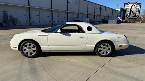 2002 Ford Thunderbird Base
