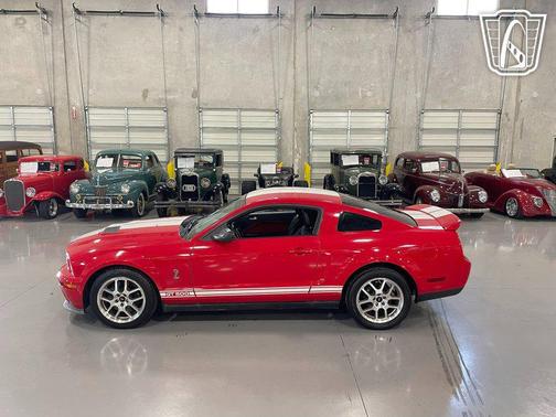 2007 Ford Shelby GT500 Base