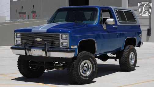 Blue Metallic 1987 Chevrolet Blazer Base