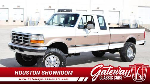 White 1997 Ford F-250